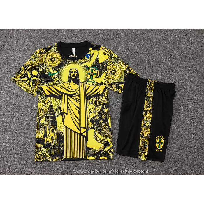 Fato de Treino
 Brasil
 Jesus 2024-2025 Manga Curta
 Amarelo
 - Calcas Curta
